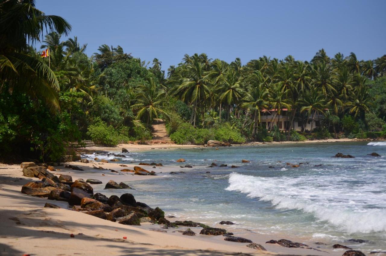 Ashford Beach Matara Extérieur photo